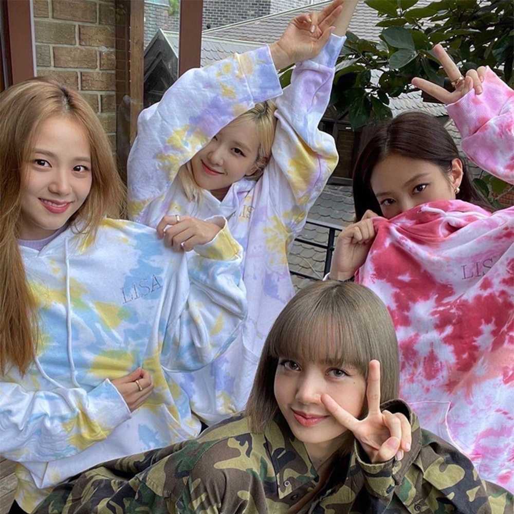 เสื้อฮู้ดมัดย้อมแบบลิซ่า lisa blackpink