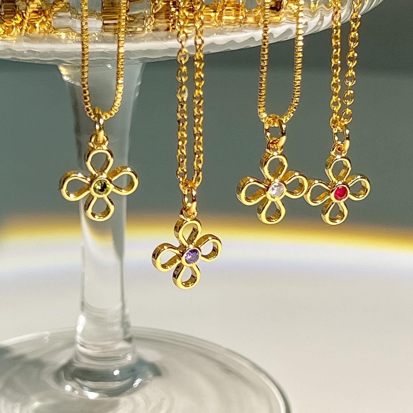 RD flora necklace 💐