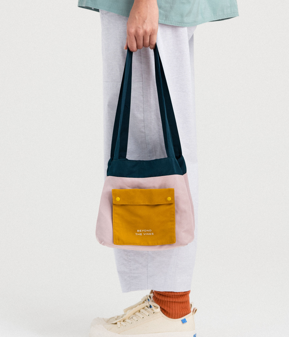(Pre-order)Beyond the vines : Mini Reversible Bag (Blush/Teal)