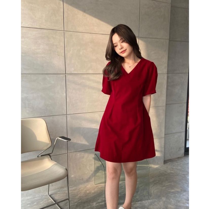 JANNES velvet dress🪞🛋 มินิเดรสสั้นคอวีผ้ากำมะหยี่สีพื้น มี2สี (C7589) 