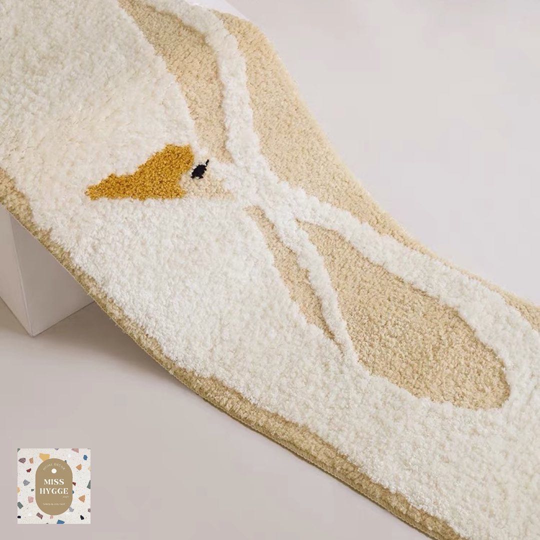 [preorder] SWAN rug🦢 พรมข้างเตียงขนนุ่มซับน้ำ