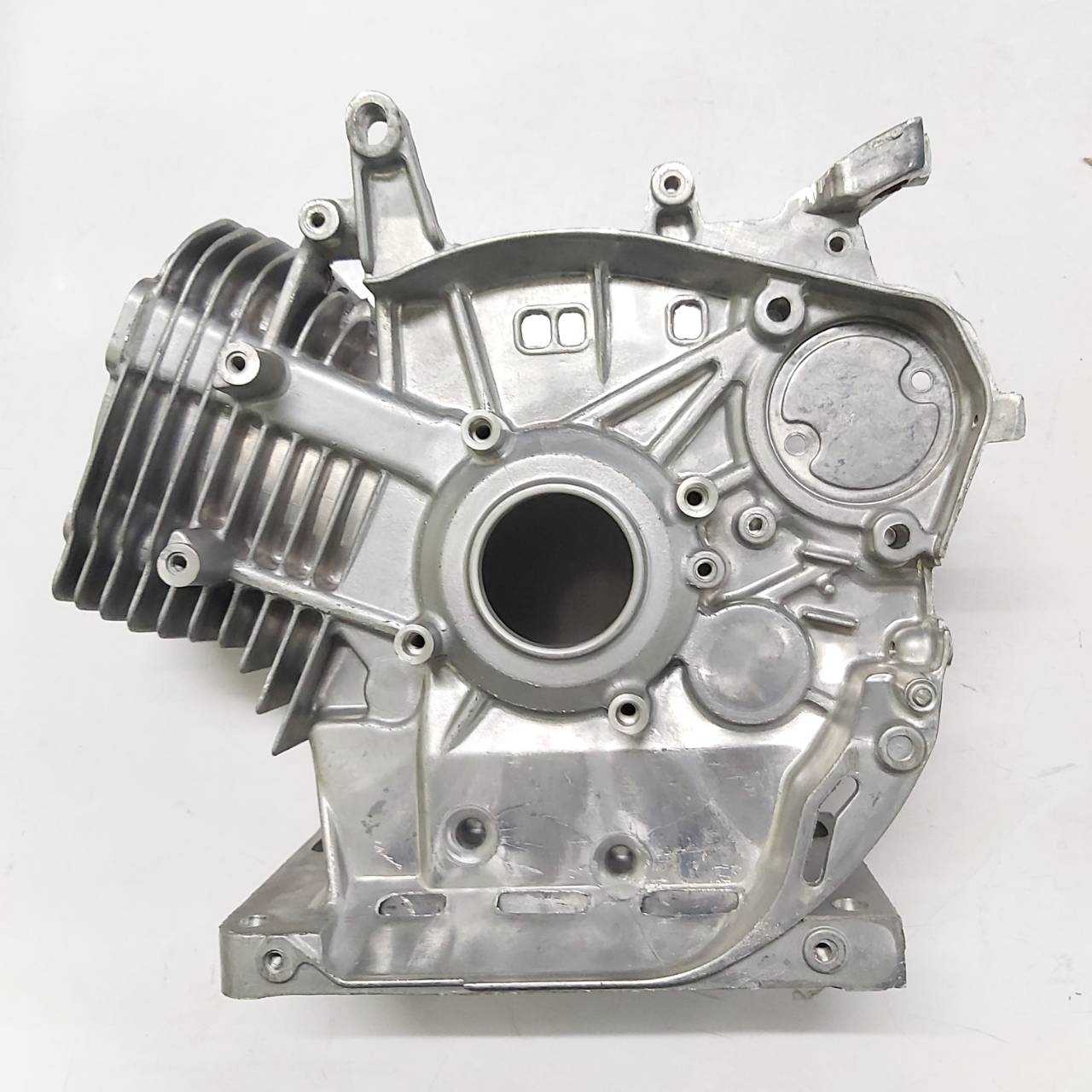 CRANKCASE / SP-20261423 / SP-20260830 / SP-20261119 / SP-20261590 / SP-20261593