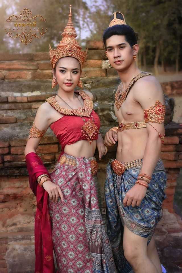ผ้าลายอย่าง -ลายย่อมุมสิบสอง-