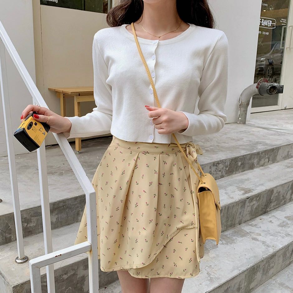 Korean cardigan (J&T)