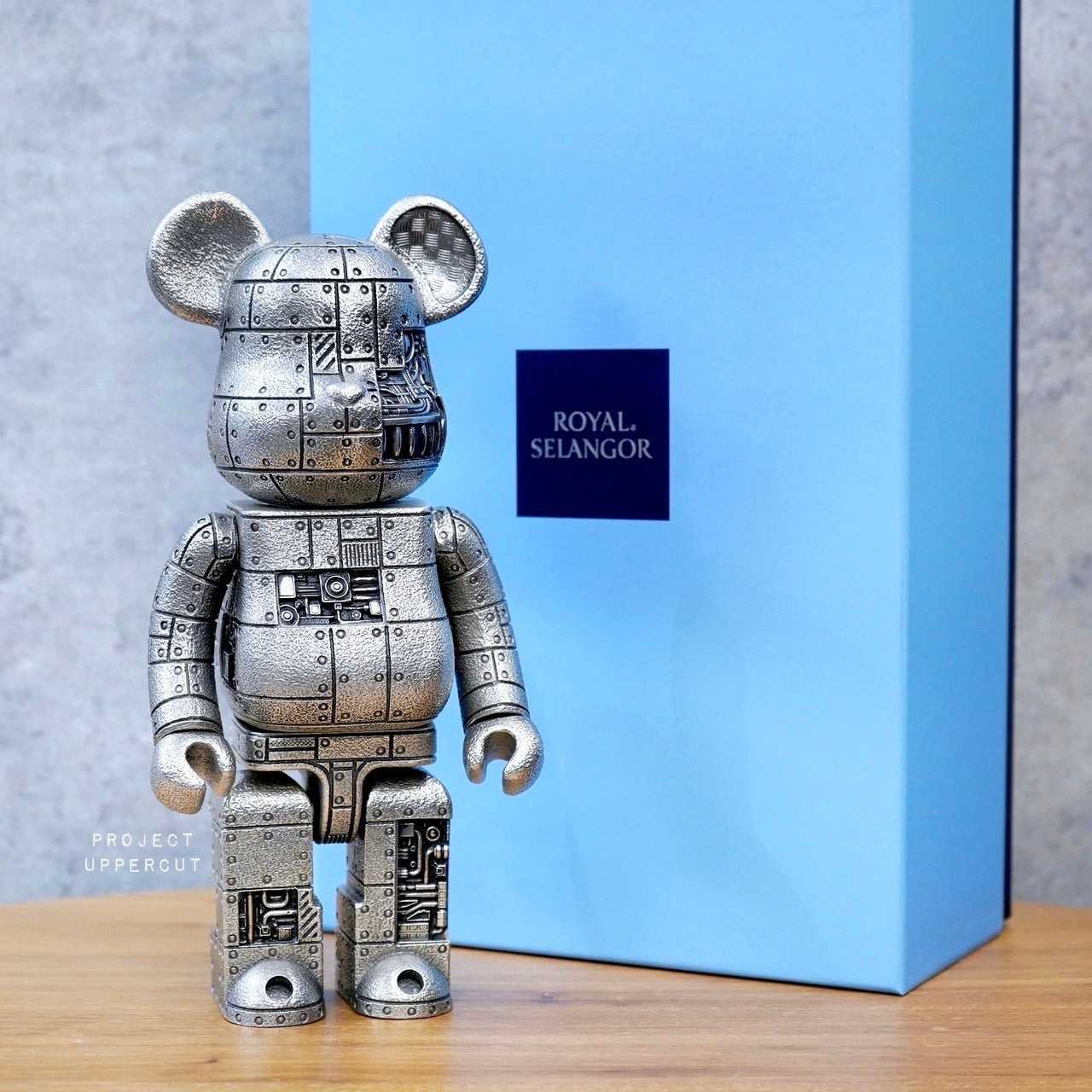 BE@RBRICK 400% ROYAL SELANGOR - Steampunk Iron Bright [New]