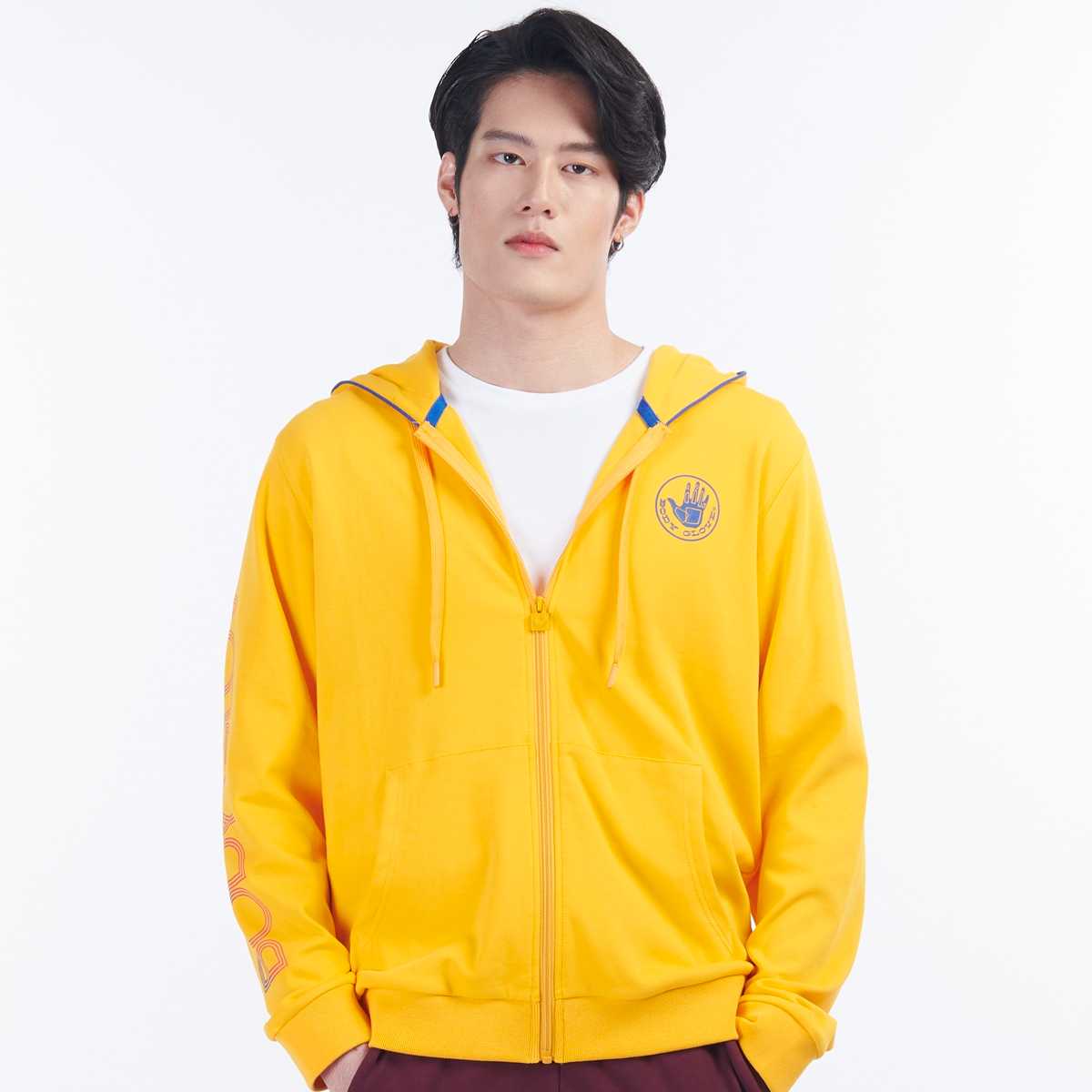 Women's SC TRACK CLUB HOODIE เสื้อฮู้ดผู้ชาย สีเหลือง-04