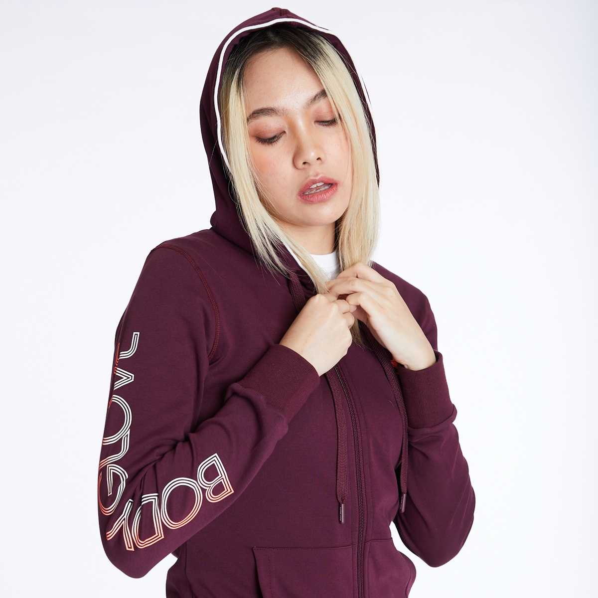 Women's SC TRACK CLUB Hoodies เสื้อฮู้ด ผู้หญิง สีเลือดหมู-29