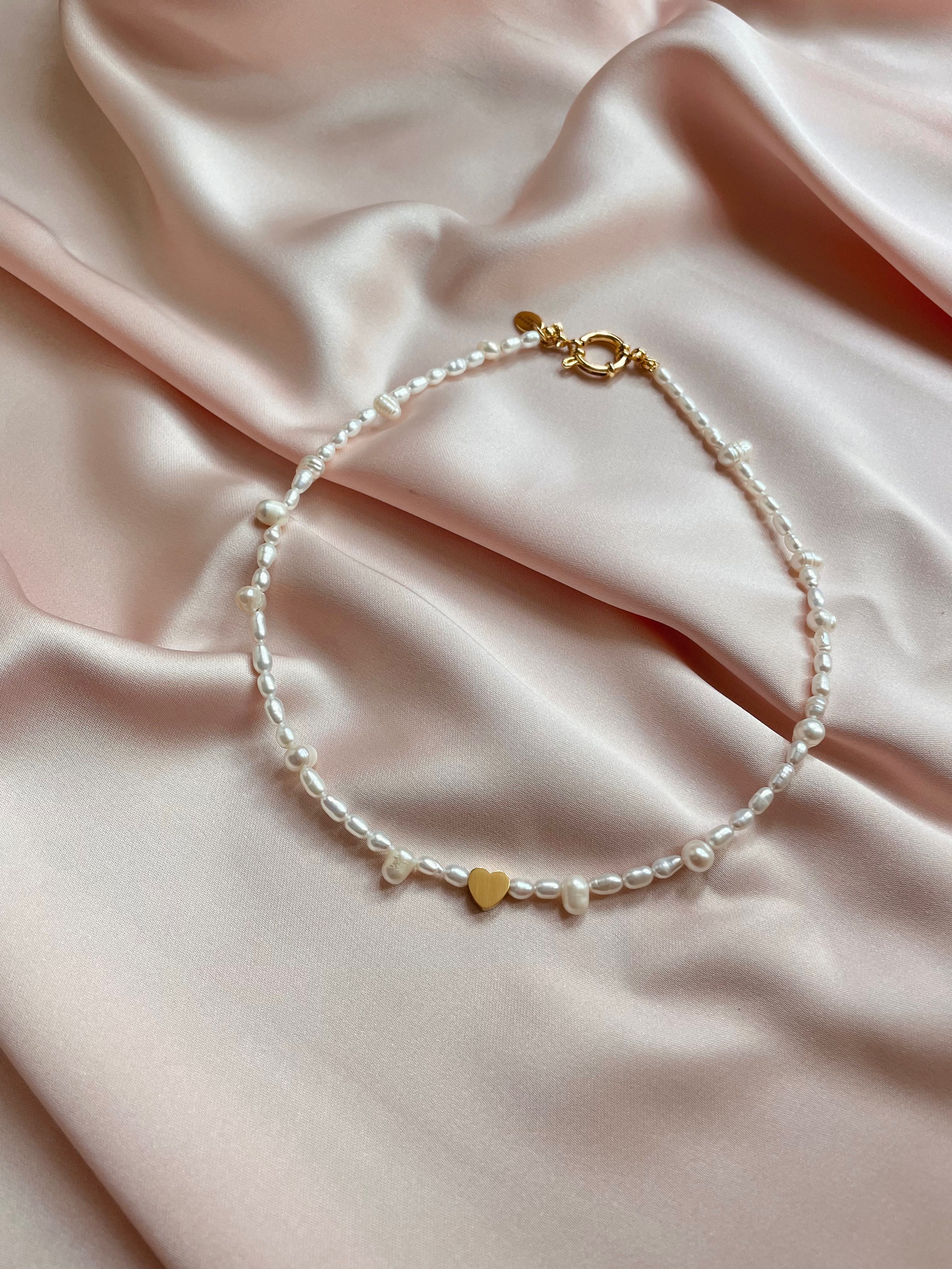 Lina mini heart necklace 