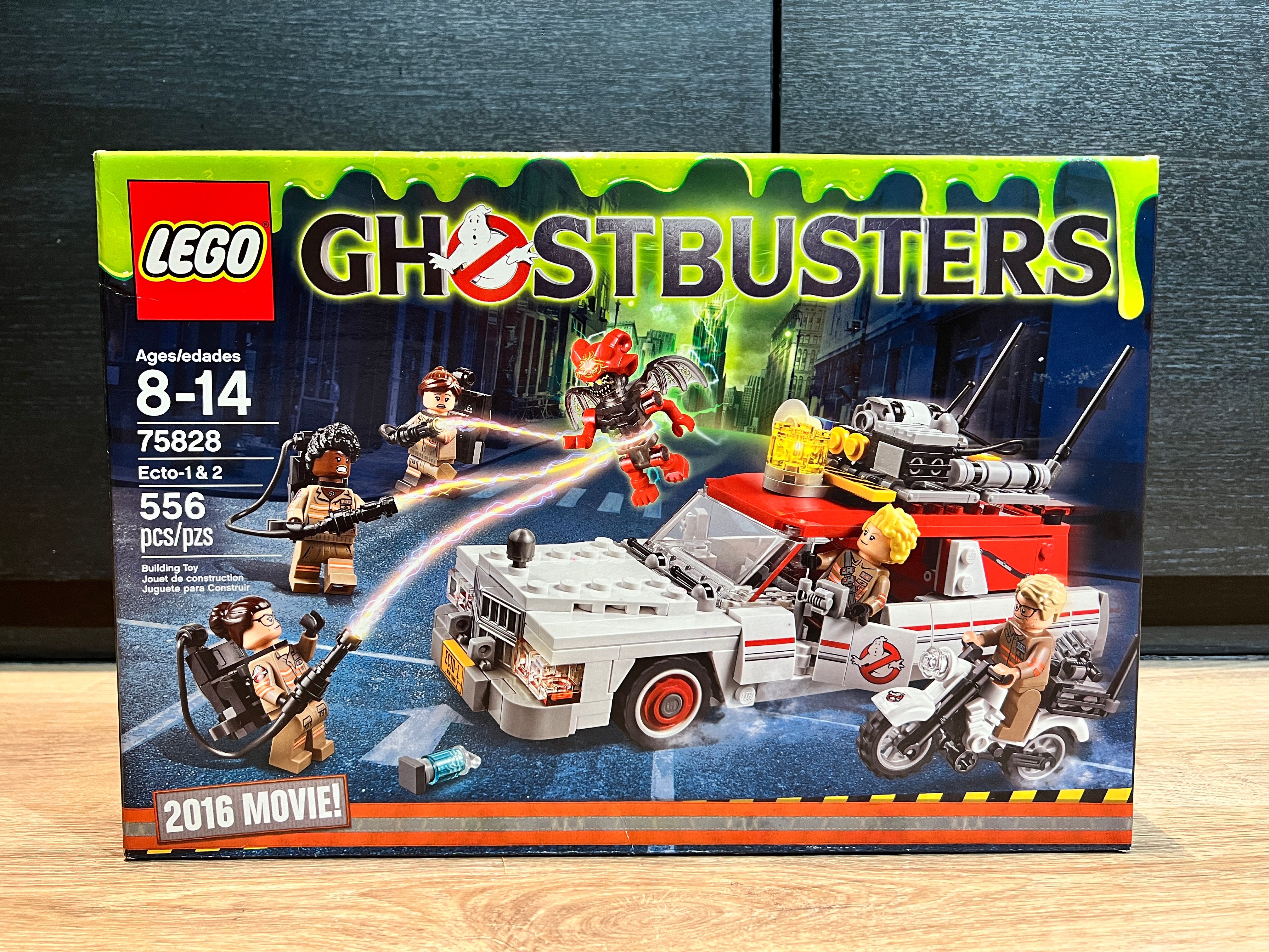 LEGO 75828 Ghostbusters Ecto-1 & 2
