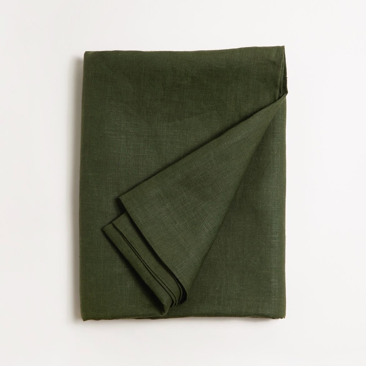 ผ้าปูโต๊ะ CLASSIC LINEN TABLECLOTH - PINE GREEN