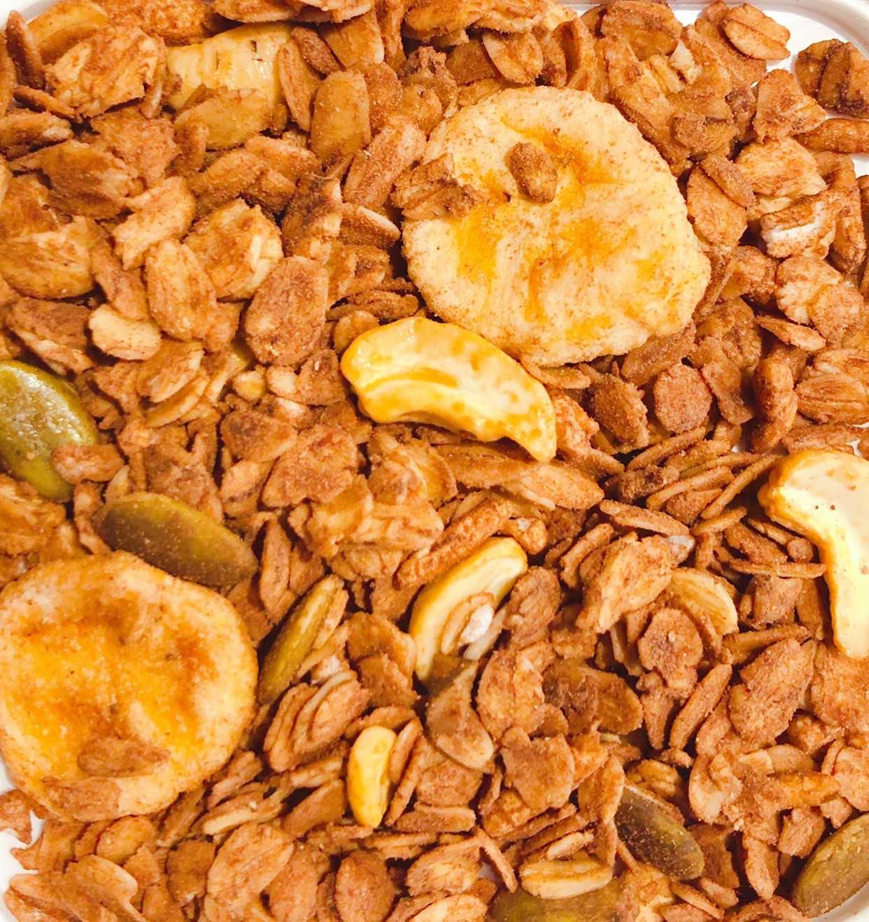 Dark chocolate granola