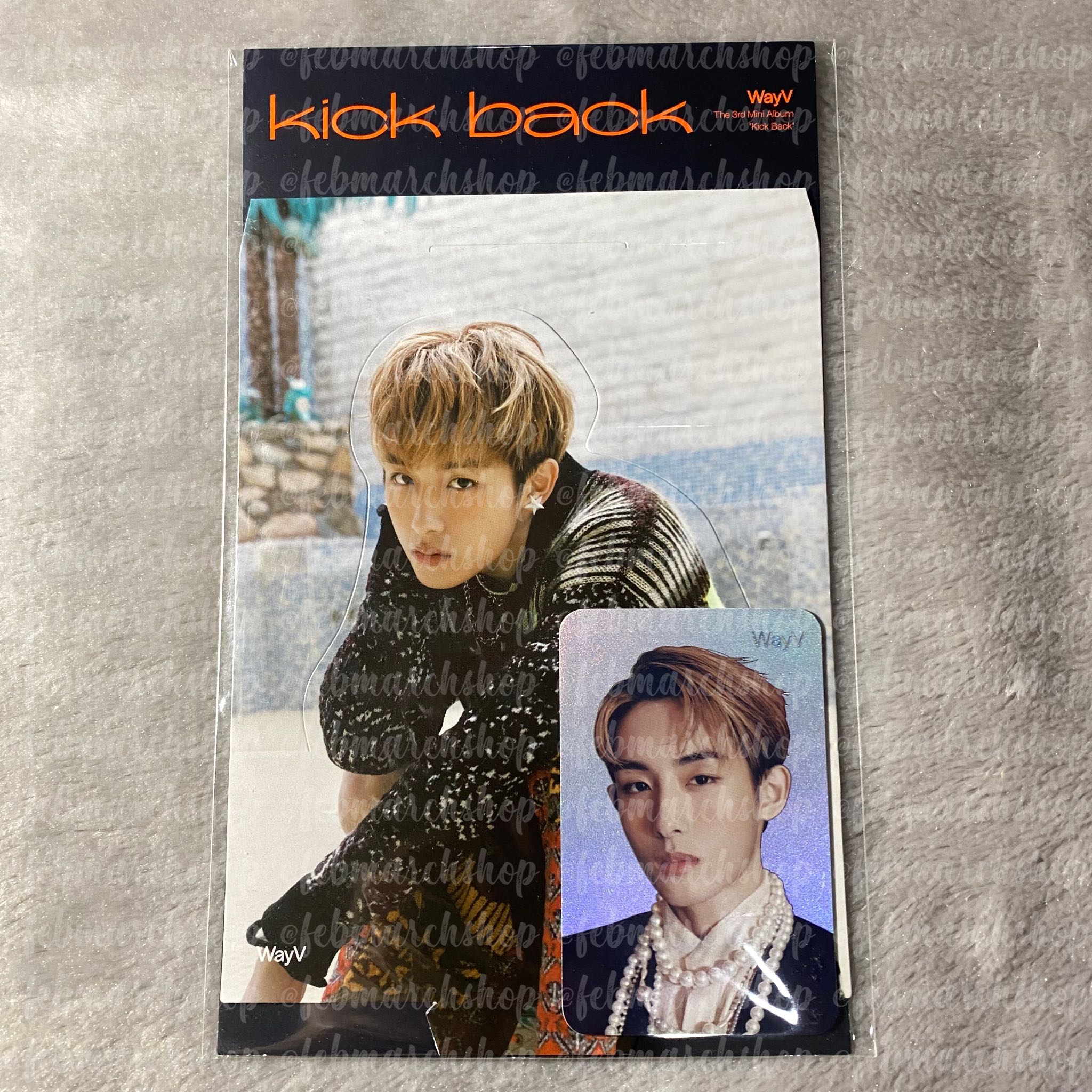 พร้อมส่ง WayV kick back hologram photo card set วินวิน winwin