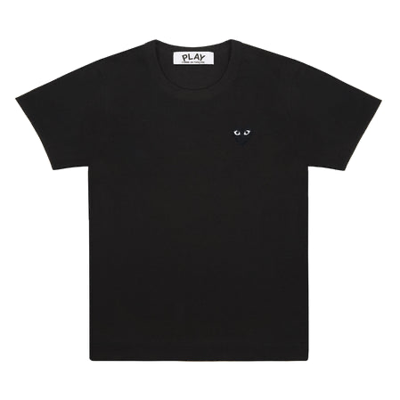 Play Comme Des Garcons -- เสื้อยืด Play Comme พื้นดำหัวใจดำ