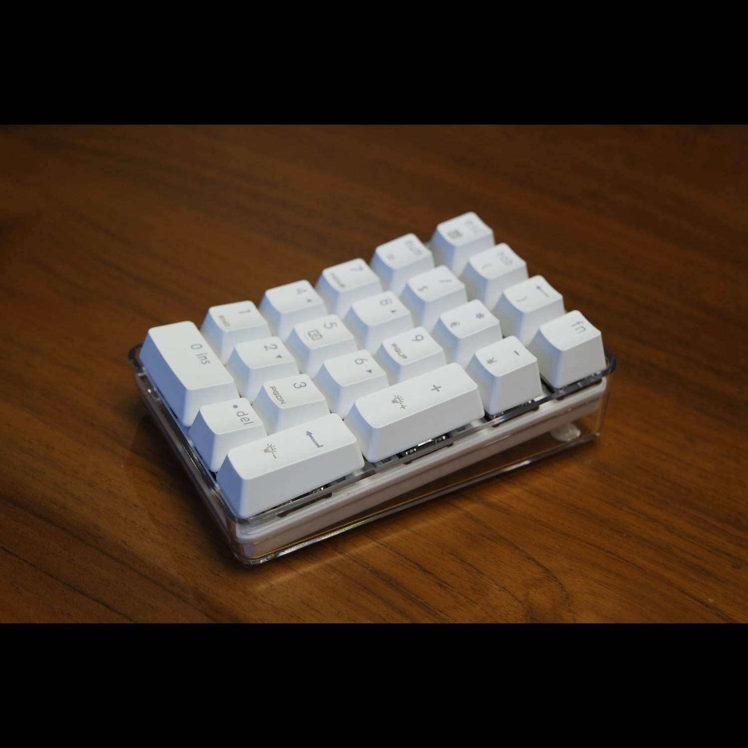 Numpad Keycap ฐานใส มีสาย