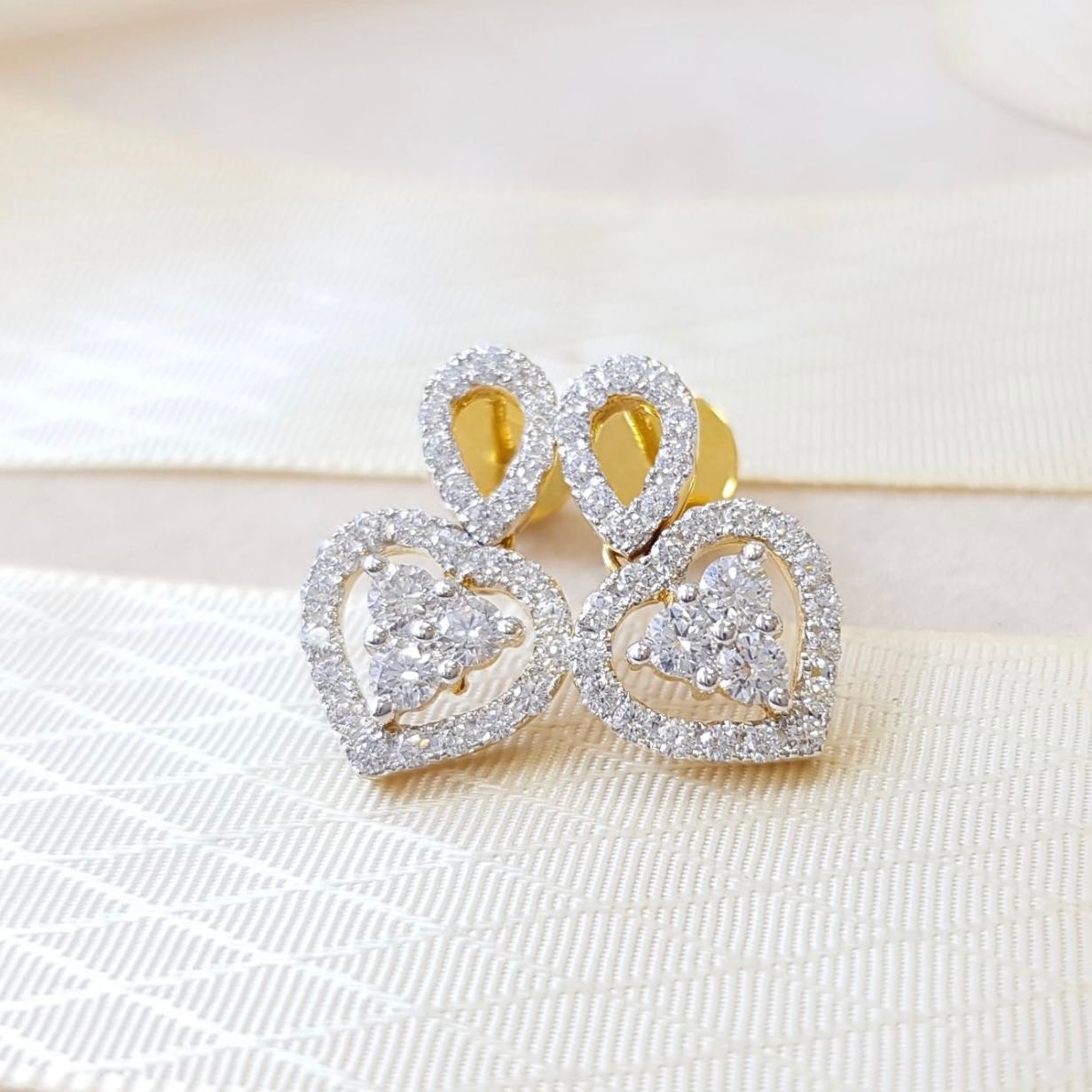 ต่างหู 💎 น้ำ 99 E colour
