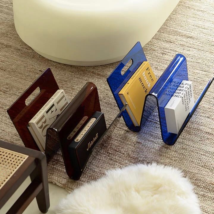 Acrylic bookend (Pre-order)