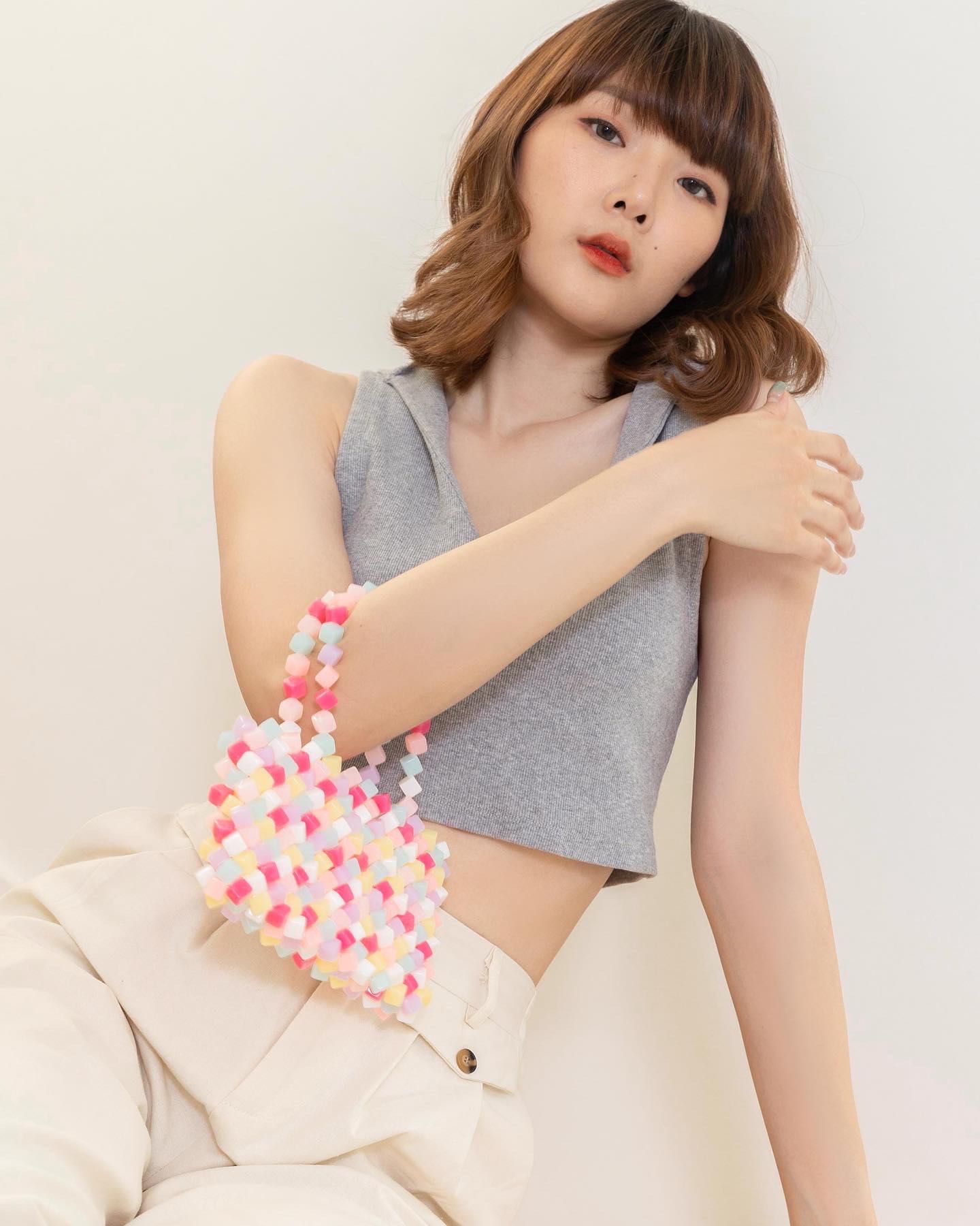 กระเป๋าถือลูกปัด กระเป๋าลูกปัด Jelly bag
