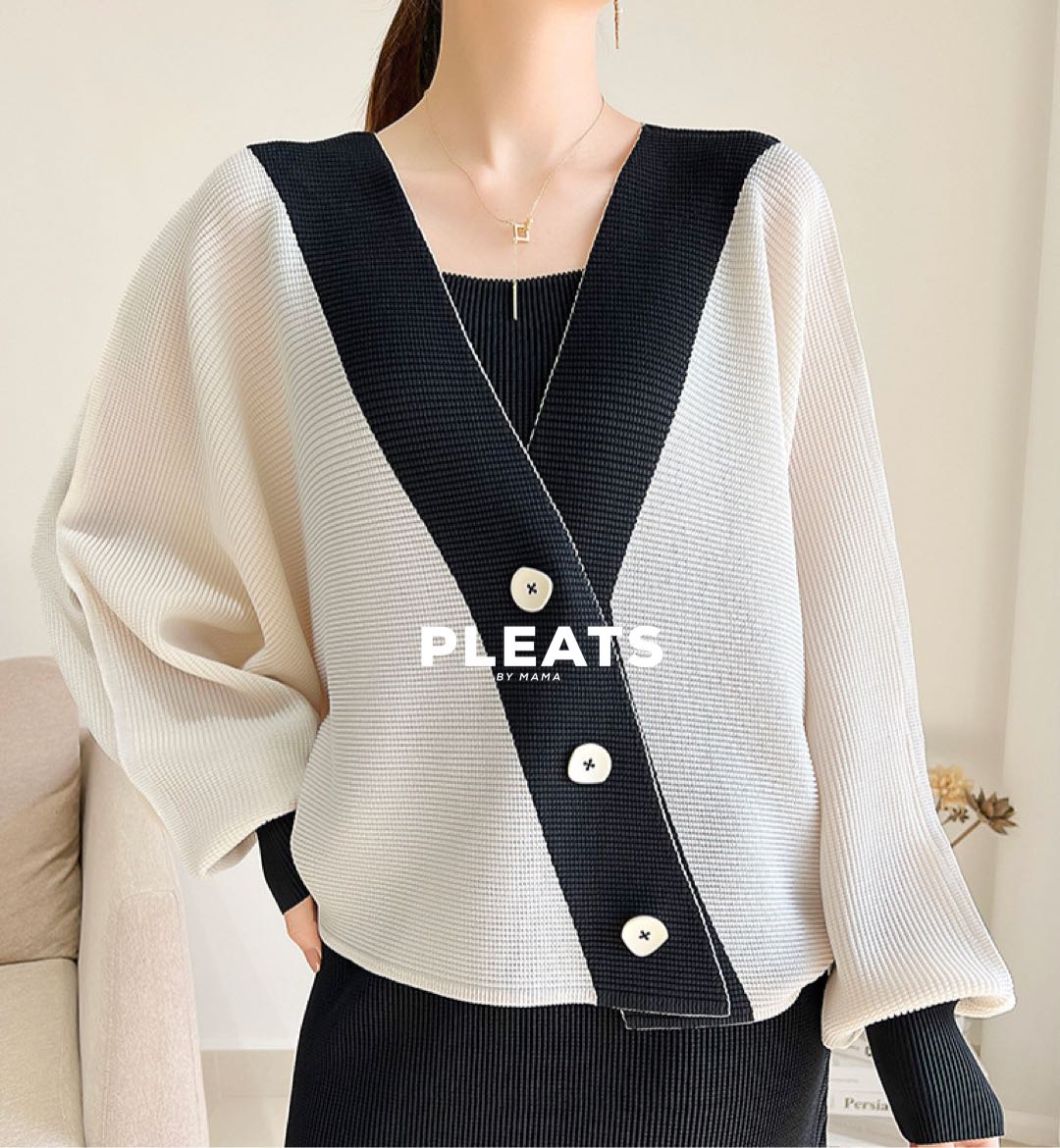 PLEATS CARDIGAN CD007