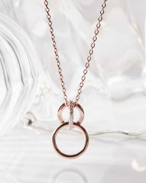 Jewellista จี้พร้อมสร้อย Tina ประดับด้วยพลอย Zirconia