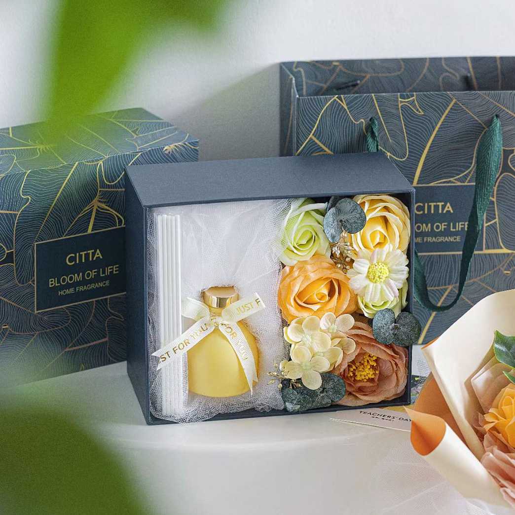 Happylife aroma/ disfussion gift set ของขวัญแต่งงาน ของขวัญผู้ใหญ่ ของขวัญงานเกษียณ ของขวัญวันเกิด