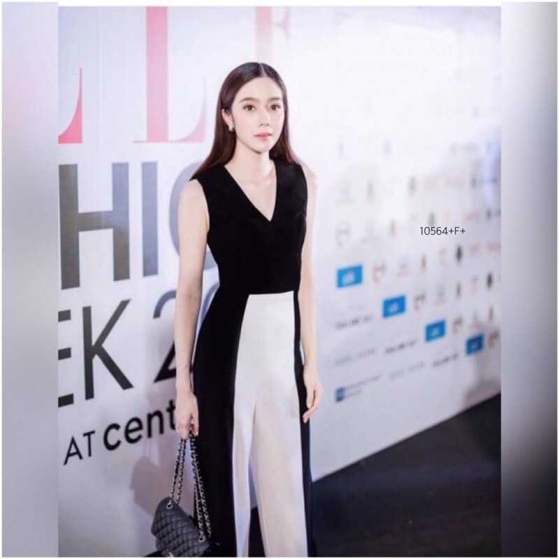 Jumpsuit จั้มสูทแขนกุดขายาว ผ้าซาร่า ช่วงกางเกงเป็นลายทูโทน มีซิปหลัง