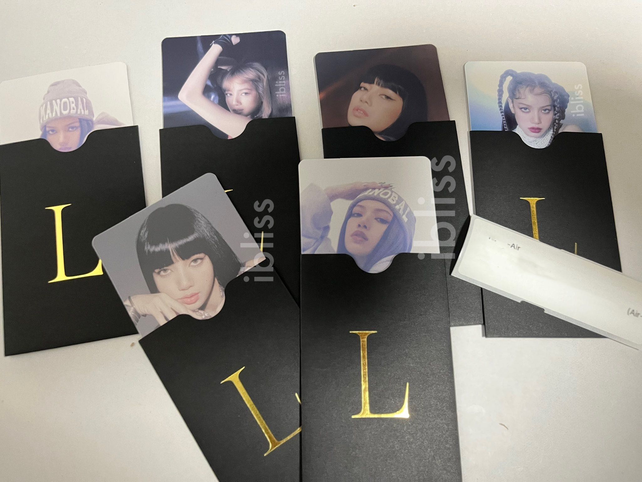 CARDS MD LALISA POB WEVERSE 