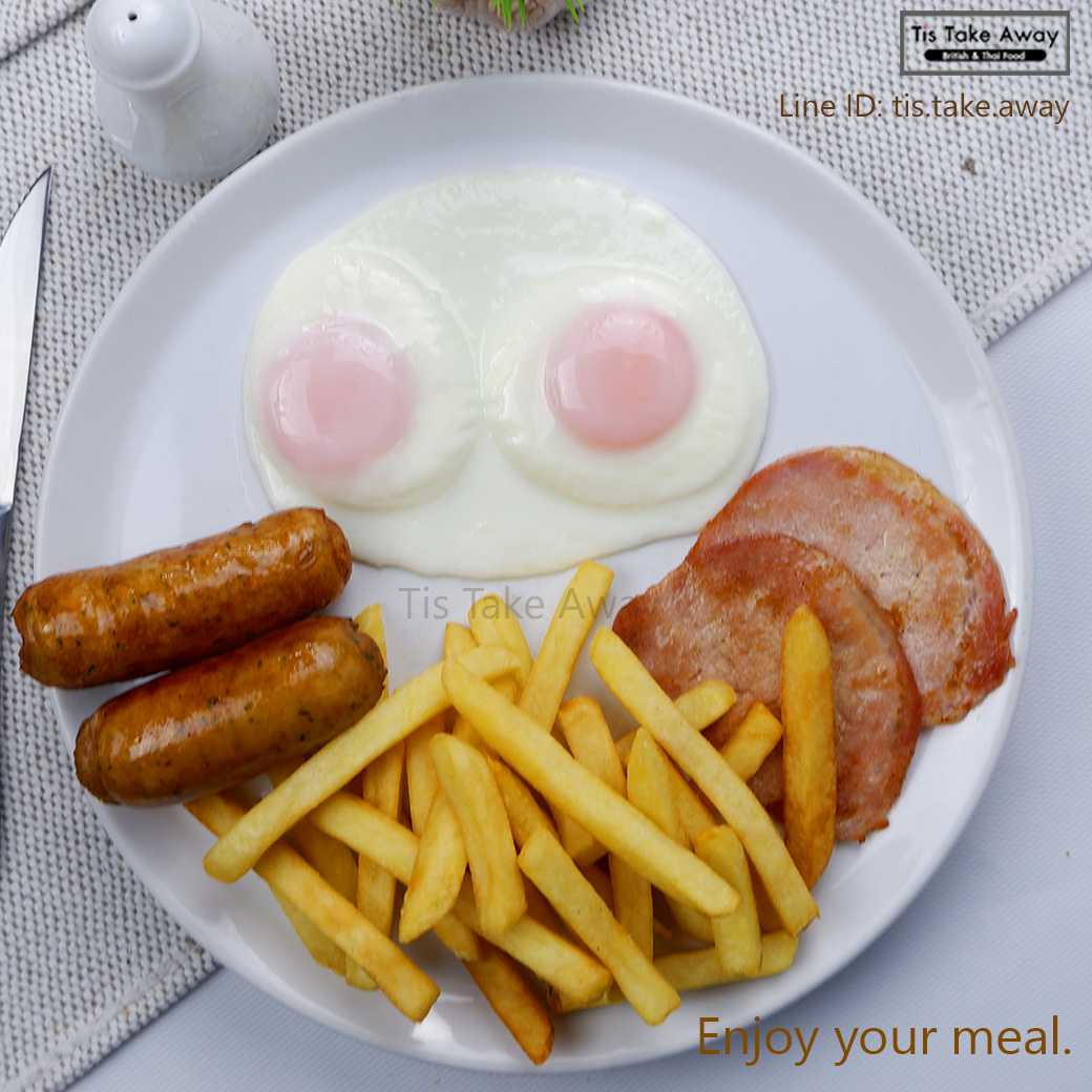 8. Eggs, Sausage, Bacon & Chips