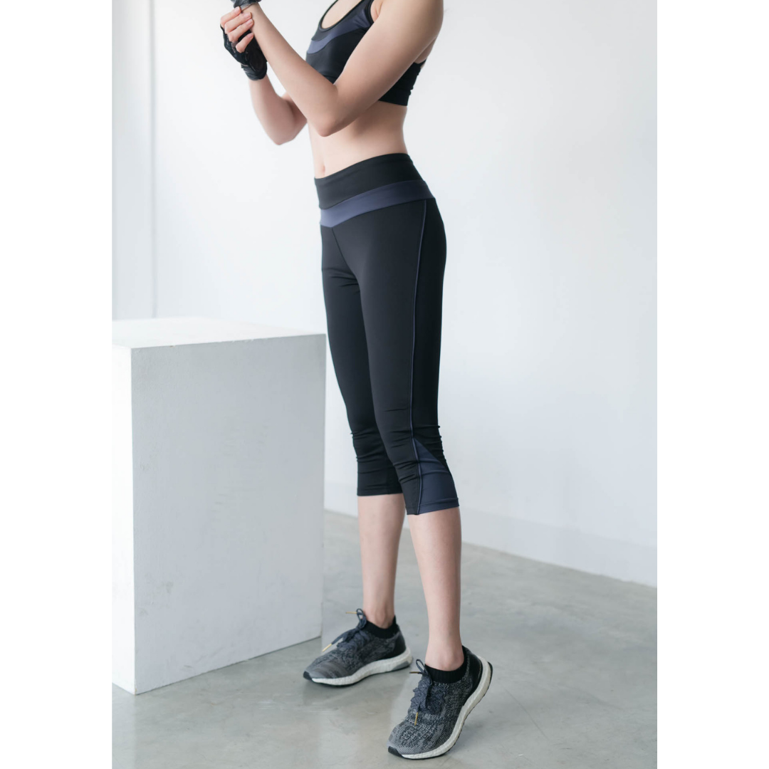 TR 103 Pants กางเกงออกกำลังกาย สามส่วน