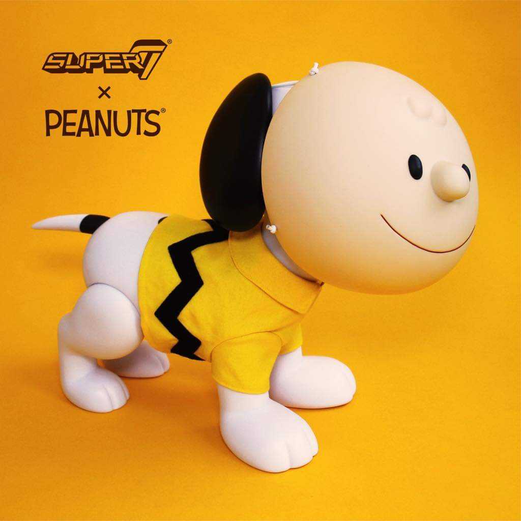 Supersize Peanuts Snoopy Charlie Brown mask