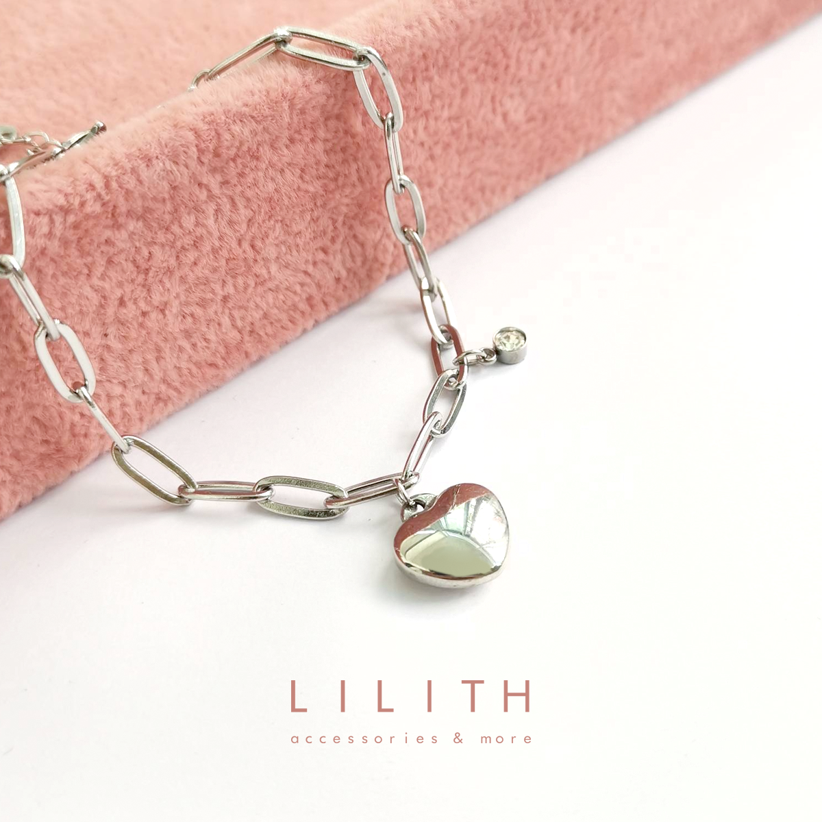 Lilith - Heart Stainless Bracelet