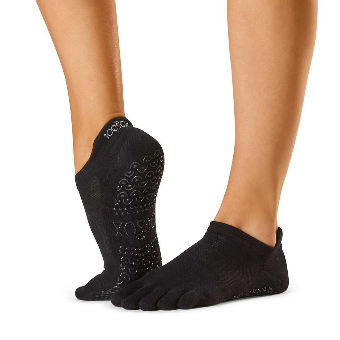Toesox Low Rise Tec ปิดนิ้ว ไซส์ M ถุงเท้ากันลื่นแยกนิ้ว