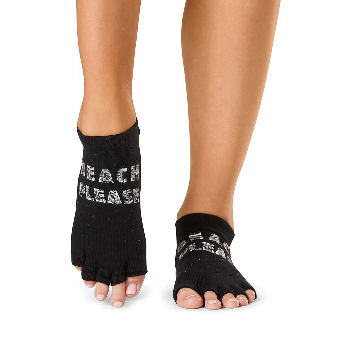 Toesox Low Rise เปิดนิ้ว ไซส์ M ถุงเท้ากันลื่นแยกนิ้ว