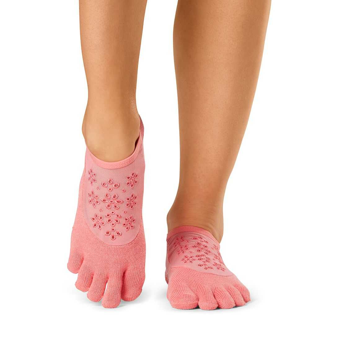 Toesox Luna ปิดนิ้ว ไซส์ S ถุงเท้ากันลื่นแยกนิ้ว