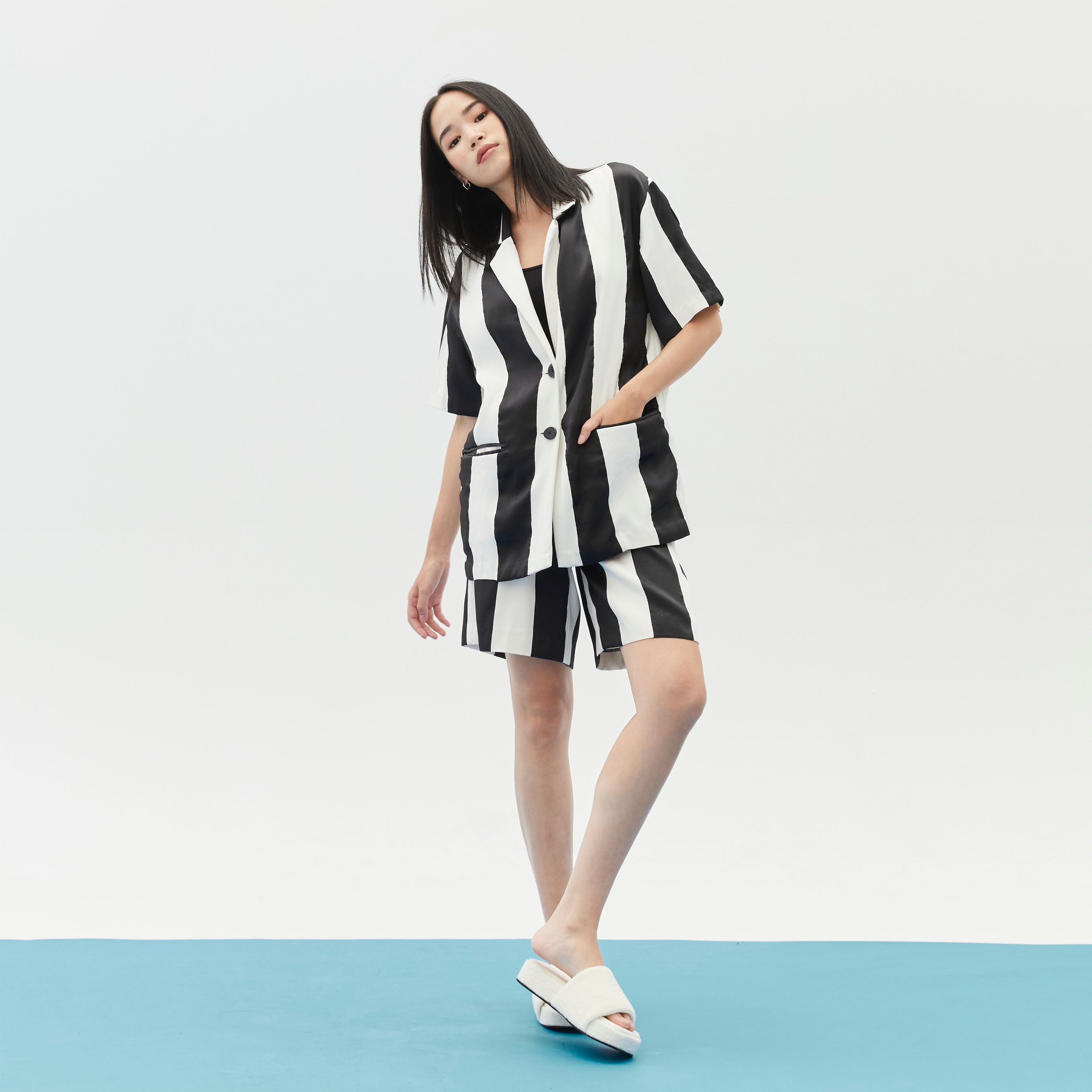 SS22 : MOMMY BLAZER & BOY SHORTS / BIG STRIPE