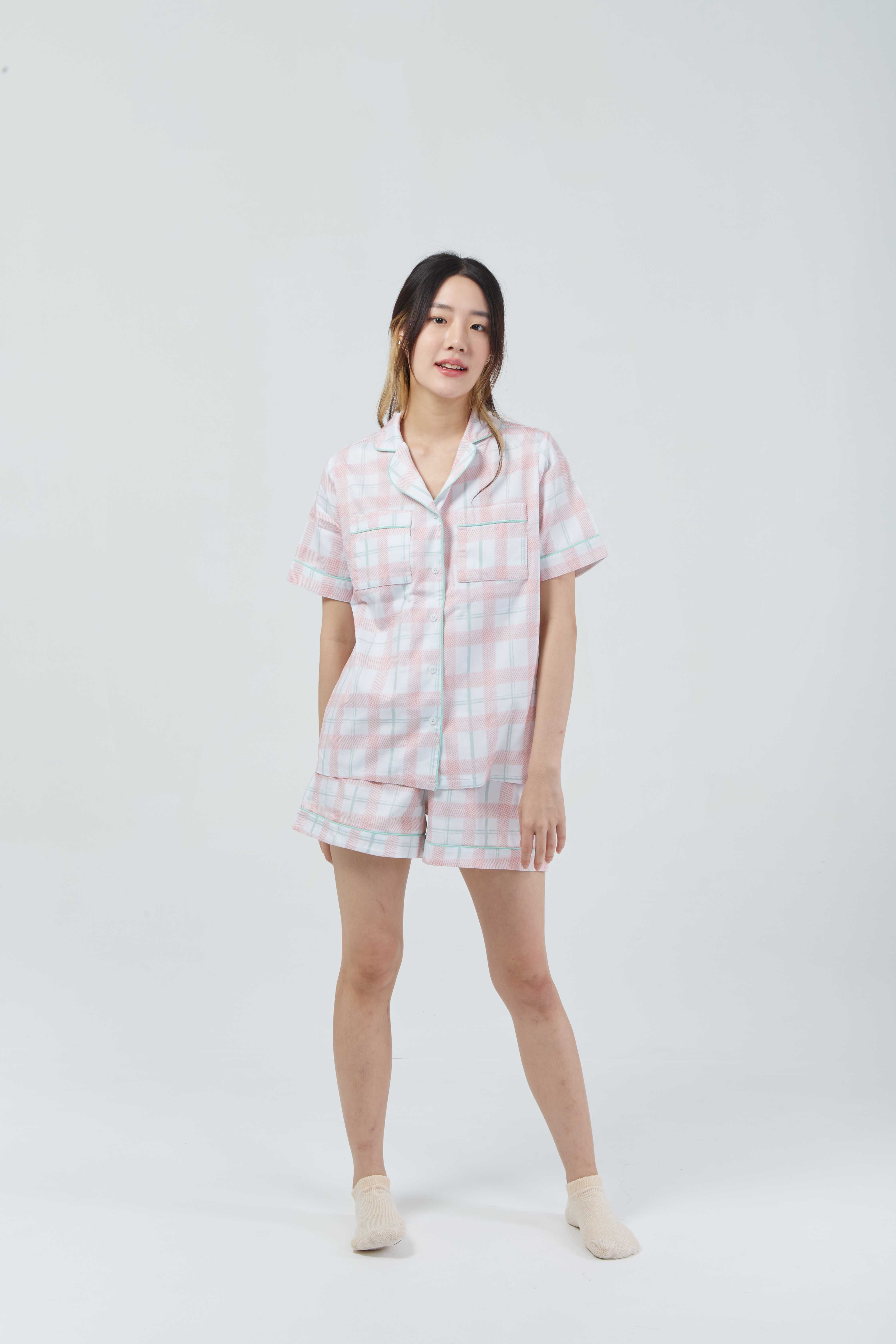 SliptoSleep ชุดนอนโนบรา-Salmon Shorts set