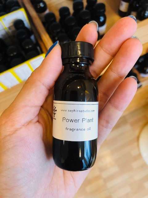 หัวน้ำหอมกลิ่น Power Plant Fragrance oil สำหรับผสม ทำสบู่ ทำโลชั่น น้ำหอมฉีดตัว ทำเทียนหอม