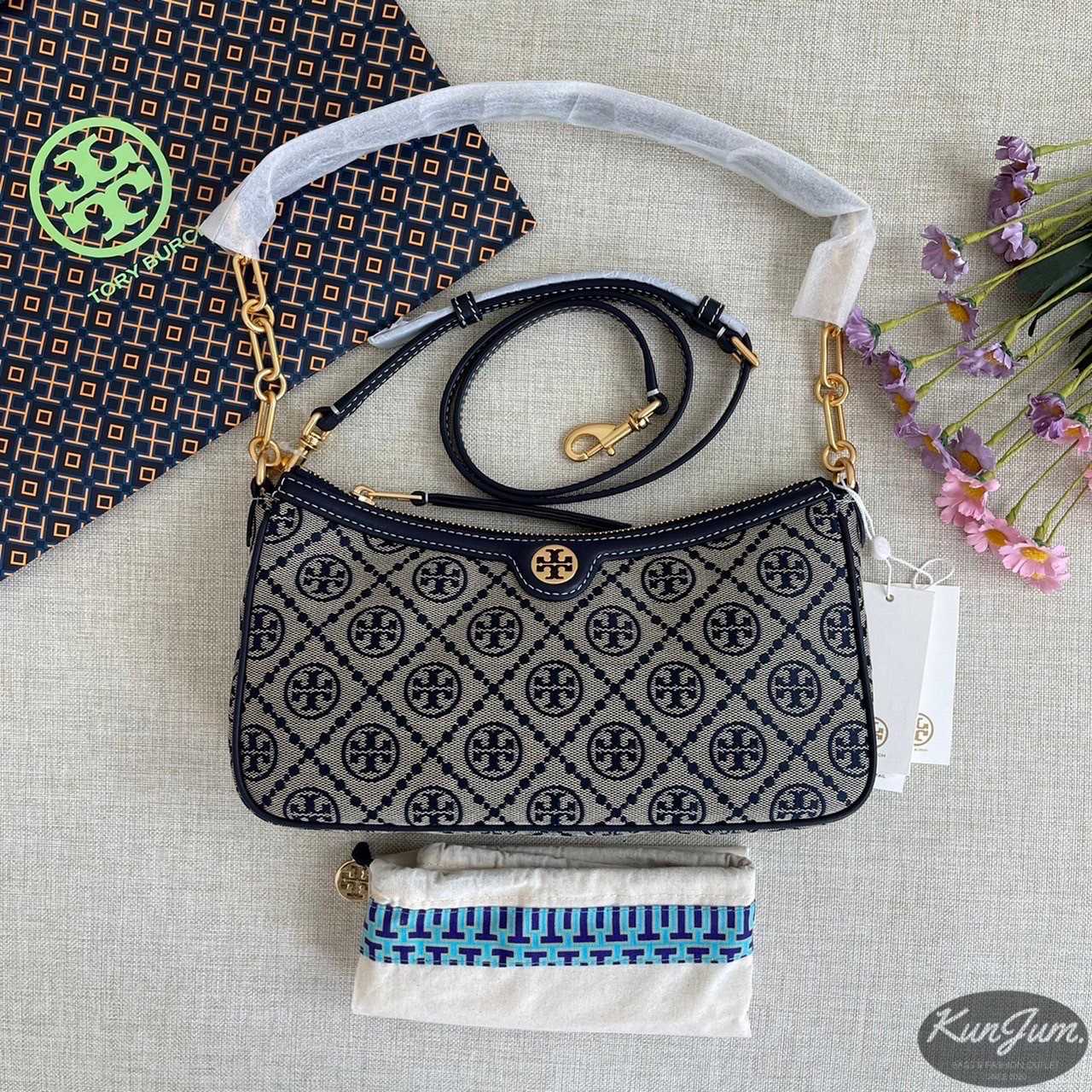 Tory Burch (Style No.85137)