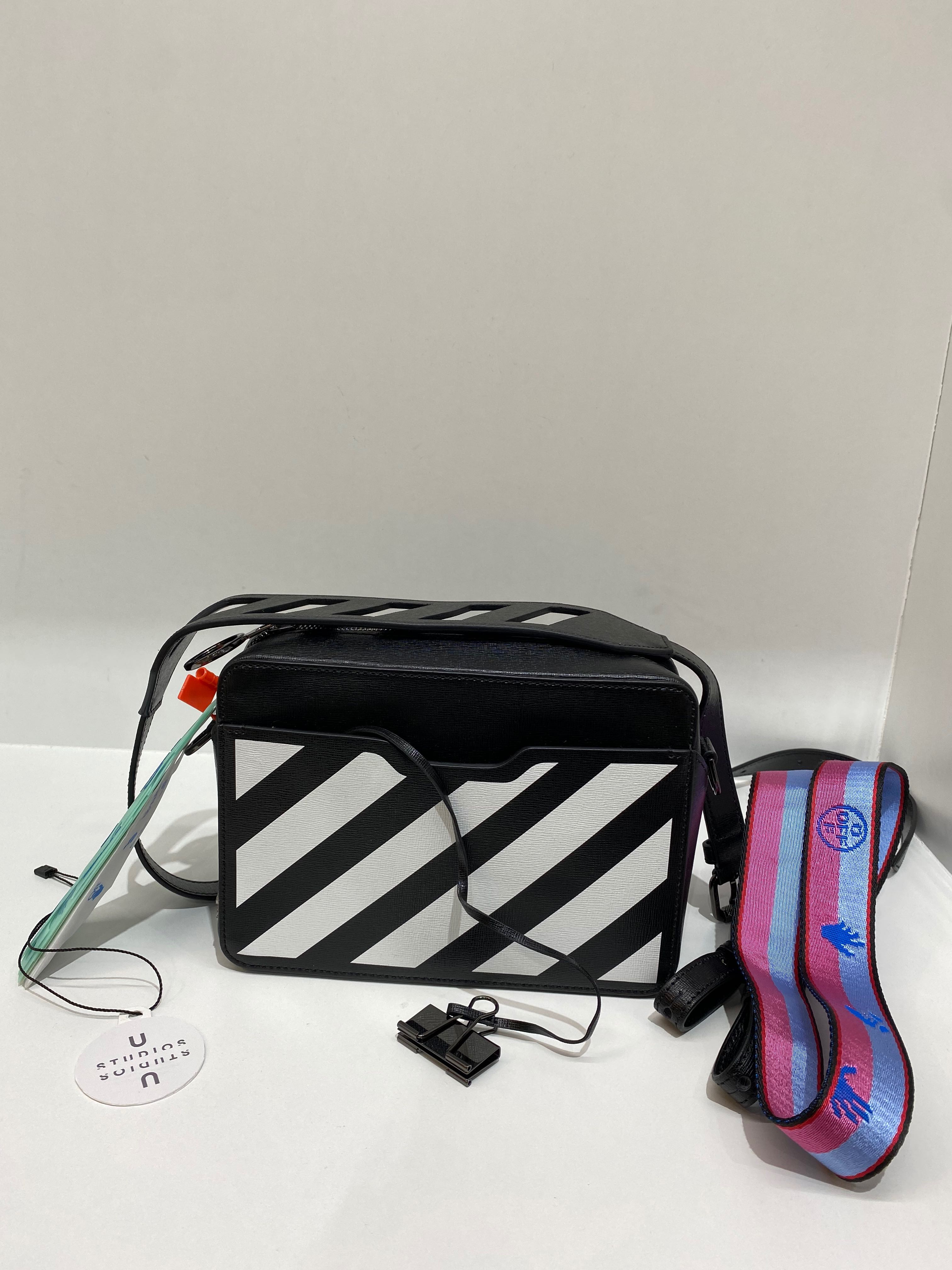 Off white binder clip camera bag new arrivals