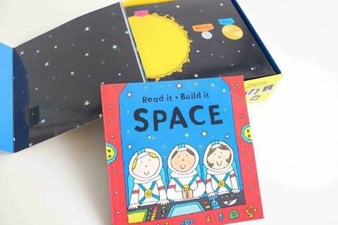 กล่องกิจกรรม ธีมอวกาศ space read it build it activity box