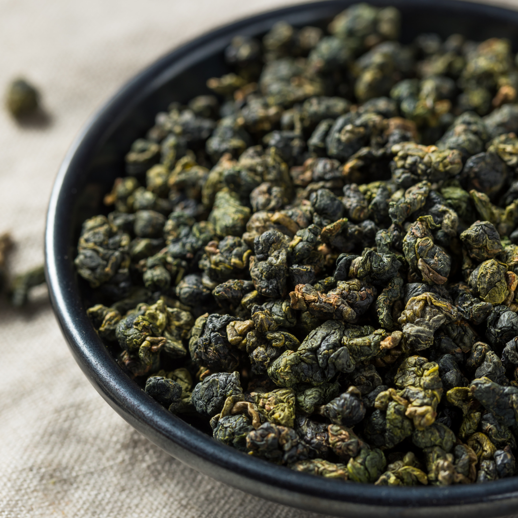 ชาอู่หลงยอดน้ำค้าง (Dew Drop Oolong Tea)