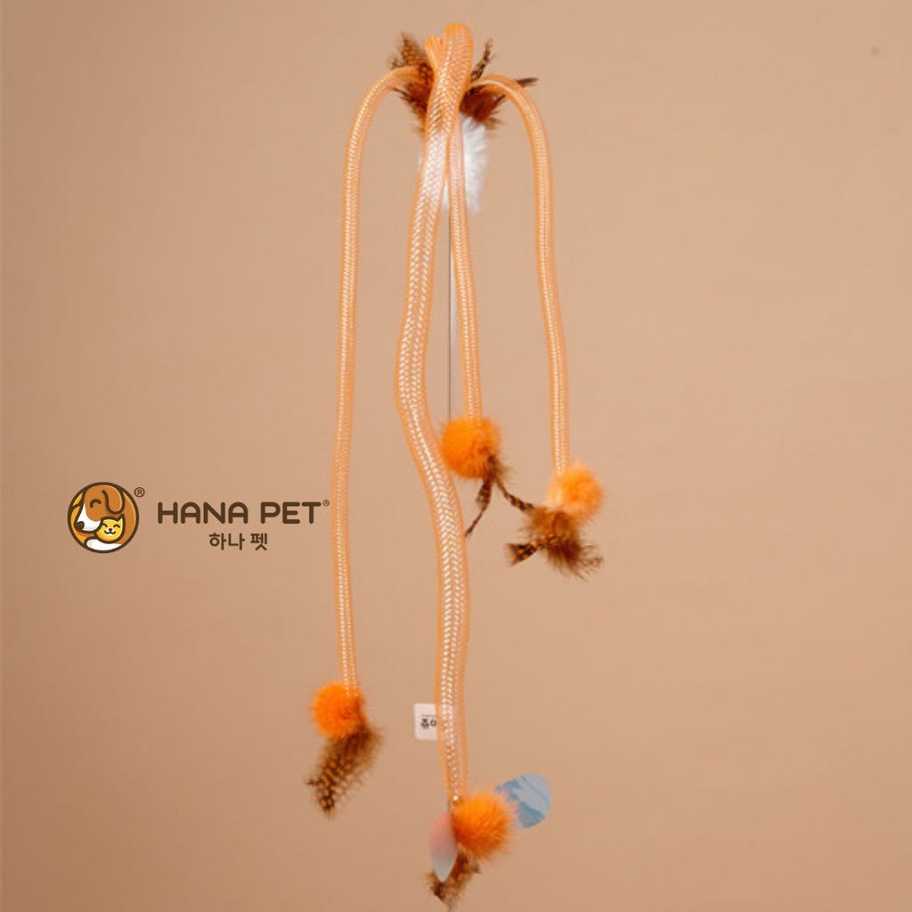 Hana Pet ไม้ตกแมวรุ่น Medusa (สีส้ม) ของเล่นน้องแมวพร้อมกระดิ่ง ยางยืด ทำจากขนนกธรรมชาติ ไม้ล่อแมว