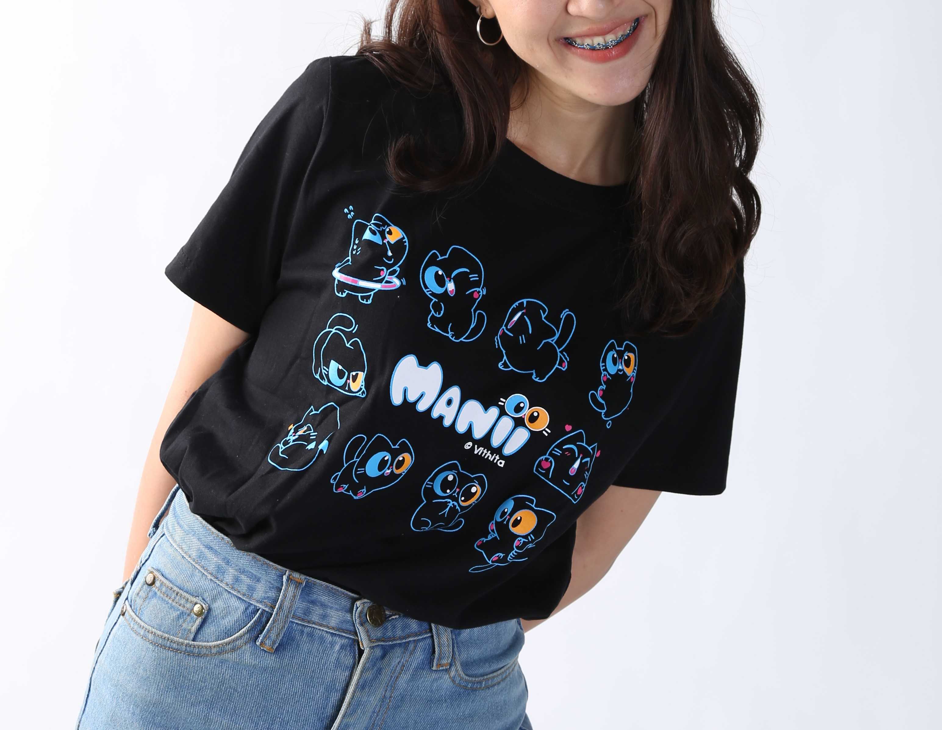 เสื้อยืดลาย Manii