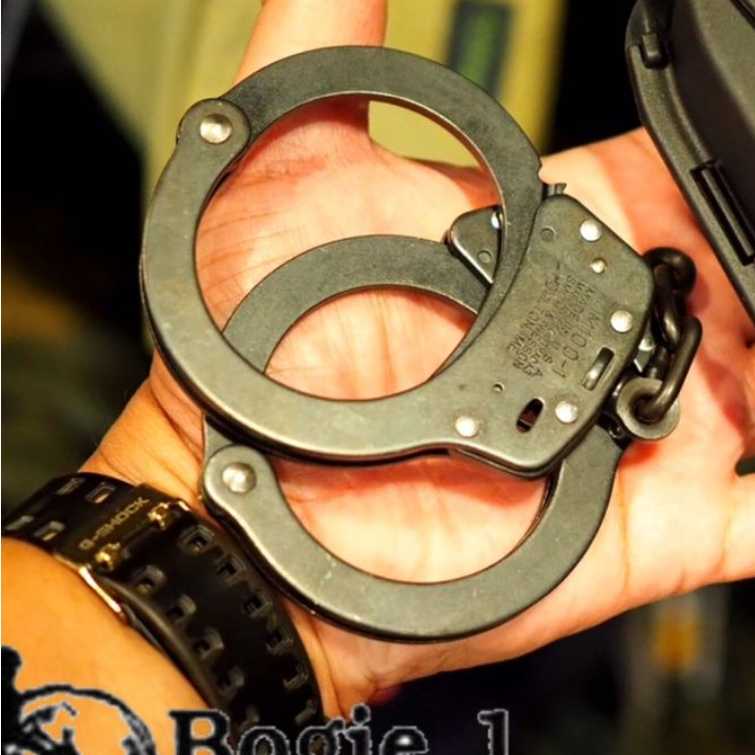 Bogie1 กุญแจมือ - แบบโซ๋
