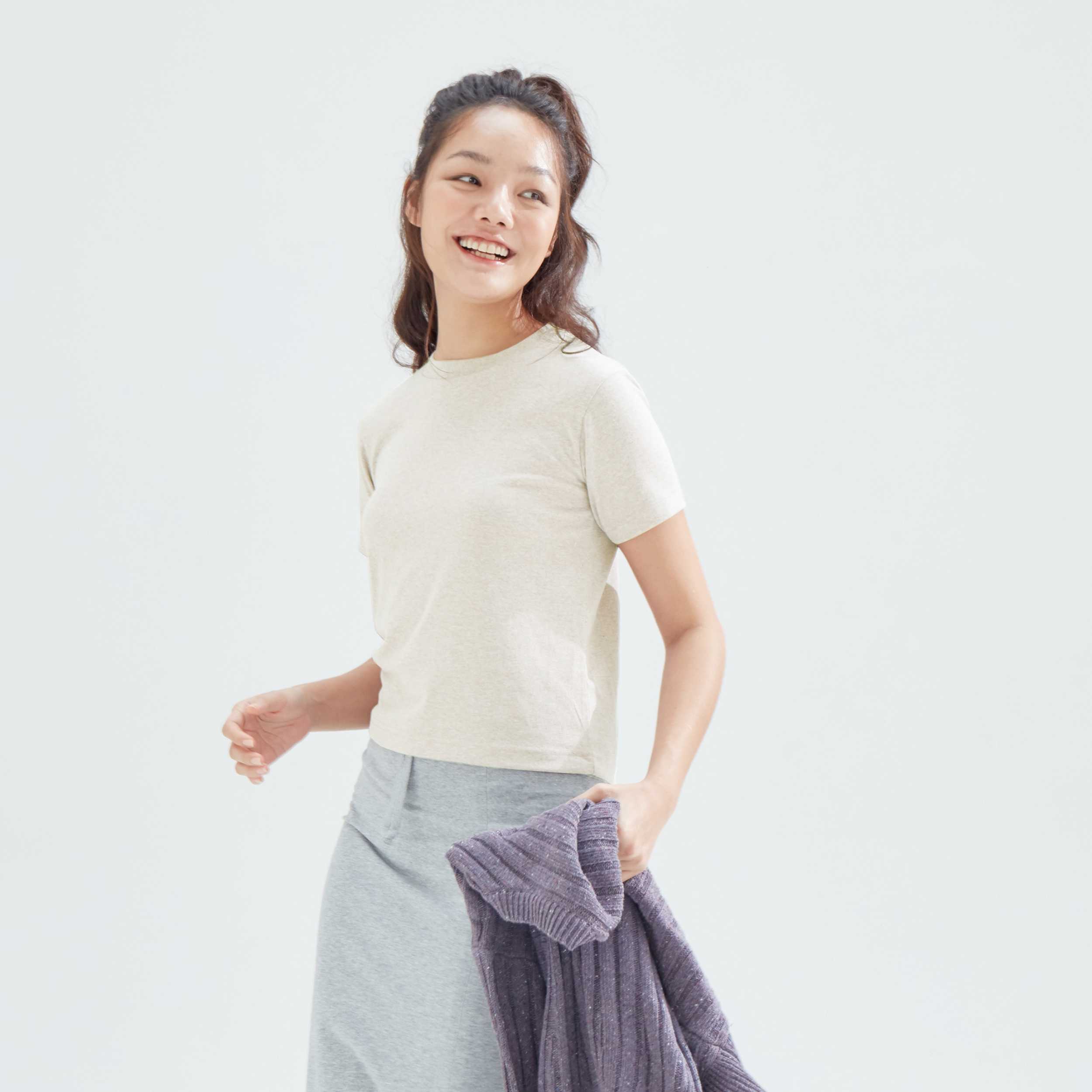 CIRCULAR เสื้อยืด ผู้หญิง แขนสั้น ผ้า Single Jersey : Recycled Cotton