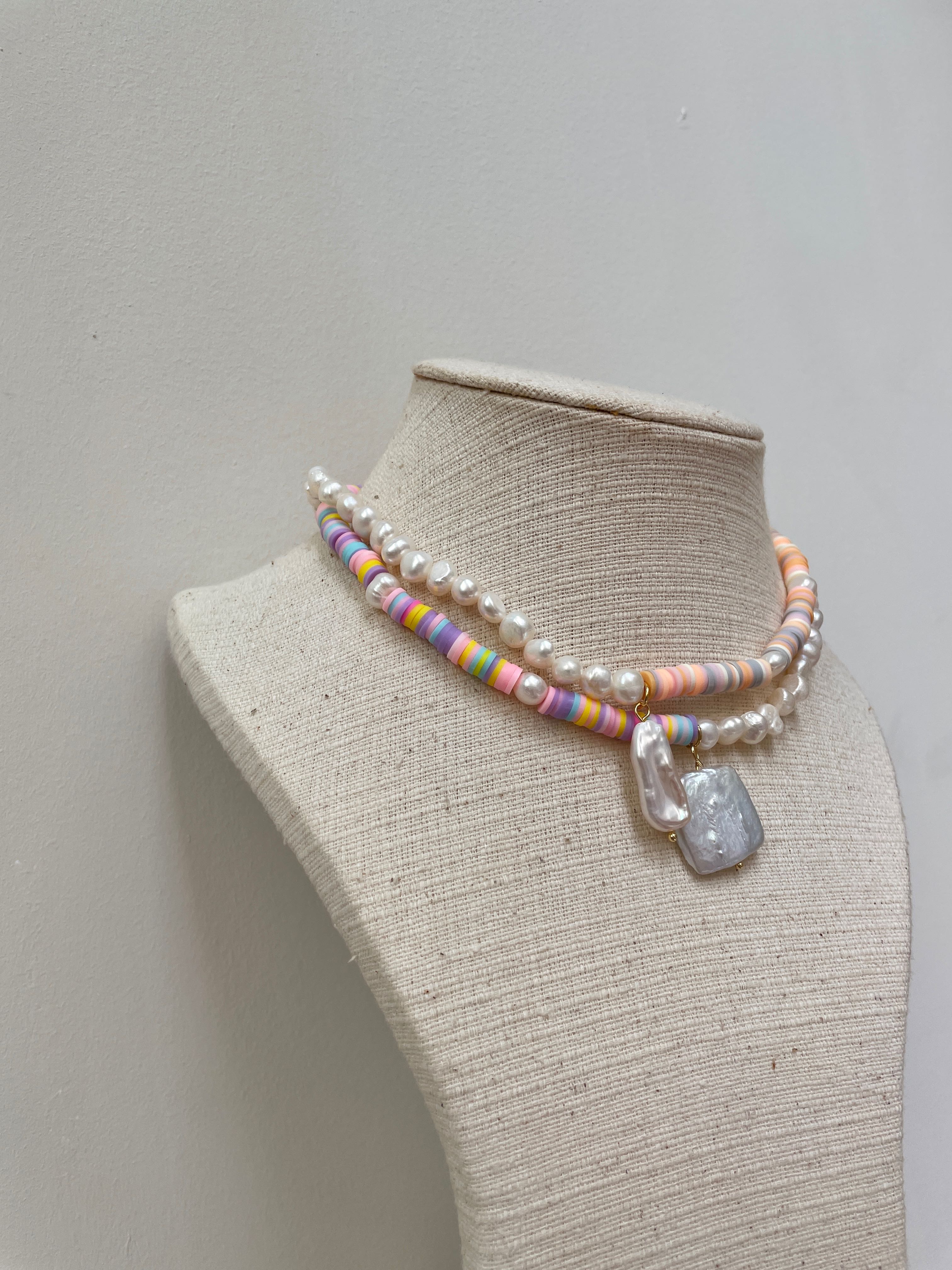 Magnolia necklace 