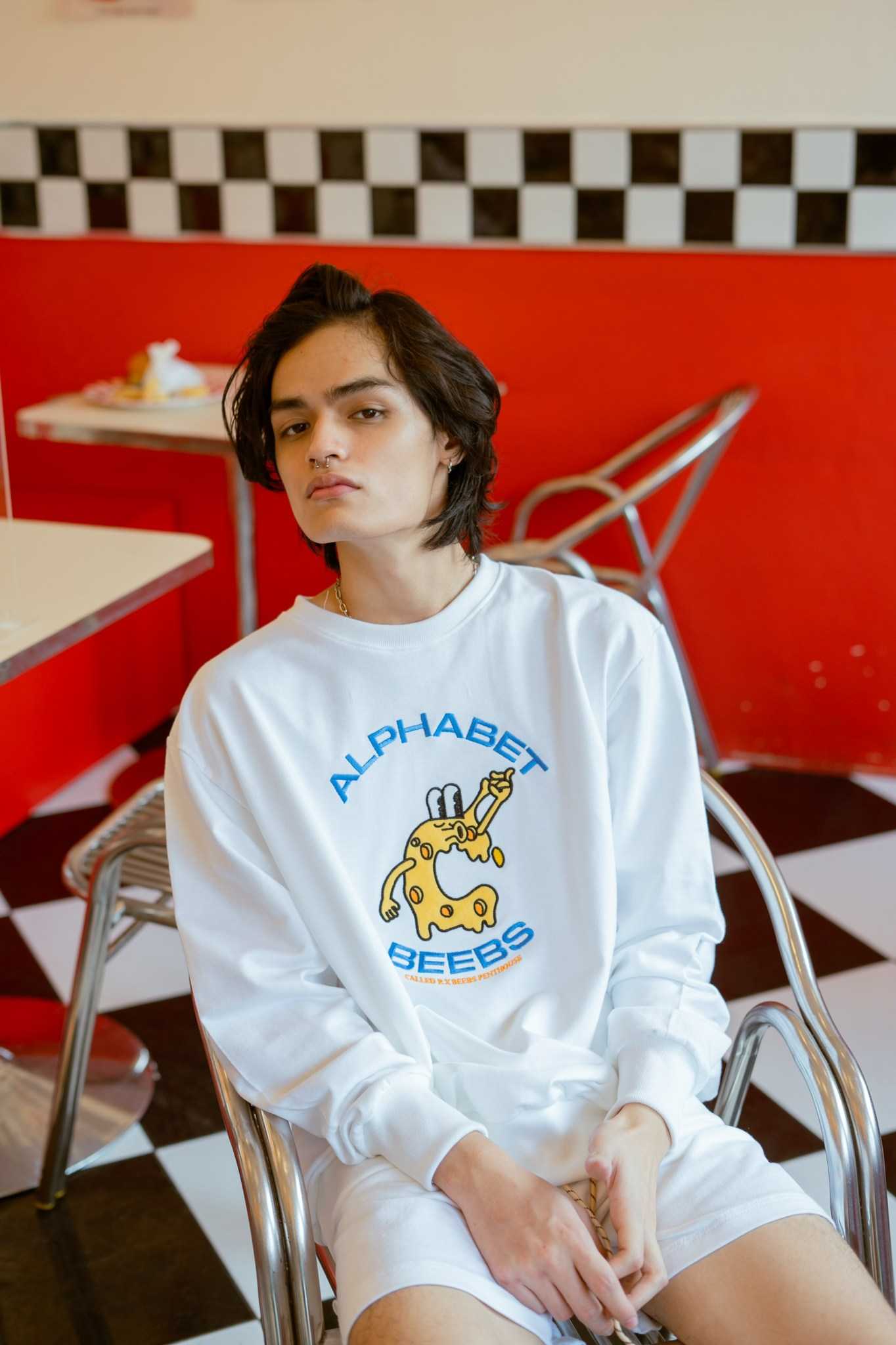 Alphabet Beebs Sweater : White (Normal)