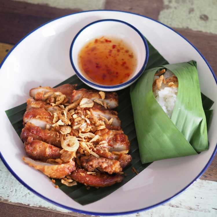 ข้าวเหนียวไก่ทอด