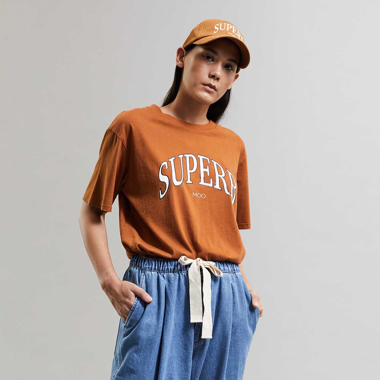 [MOO 3/22 Billionaire] Superb T-shirt (Hers)