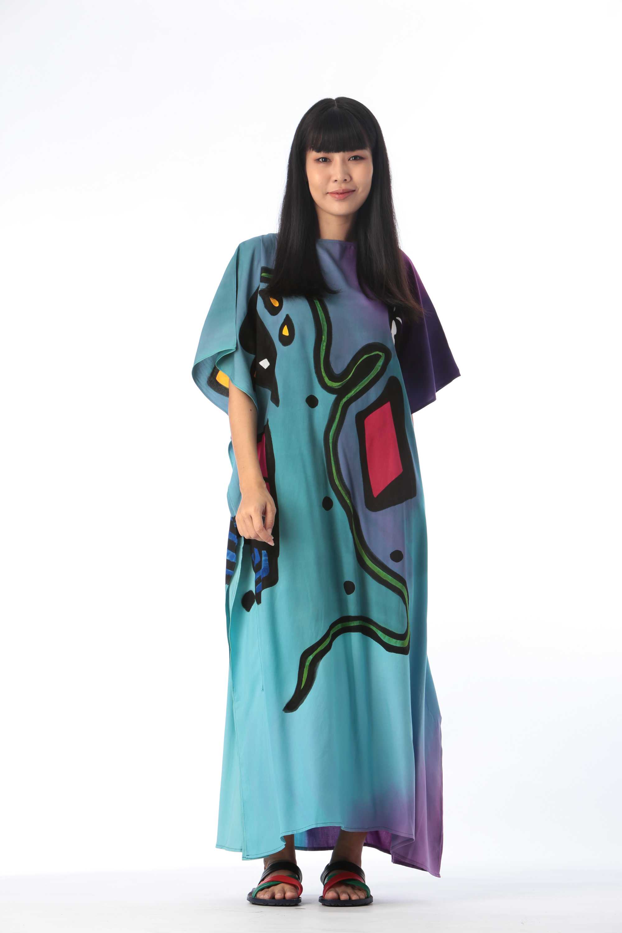 (Pre-order)Kaftan Cotton Silk Hand Paint คาฟทานผ้าคอตต้อนเรยอน ลายกราฟฟิค สีฟ้า ฟรีไซส์