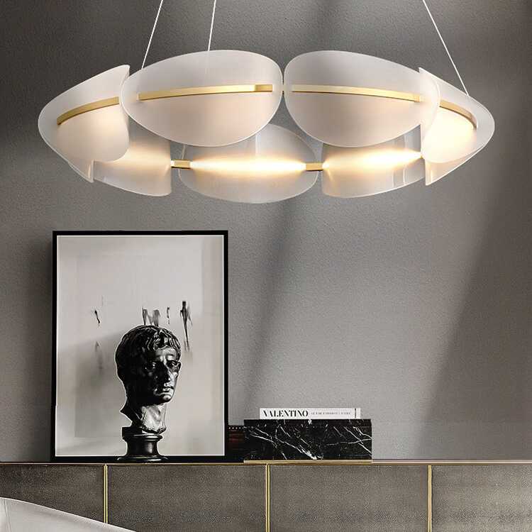 Circle Designed Decor Chandelier III - โคมไฟแต่งบ้านติดเพดาน